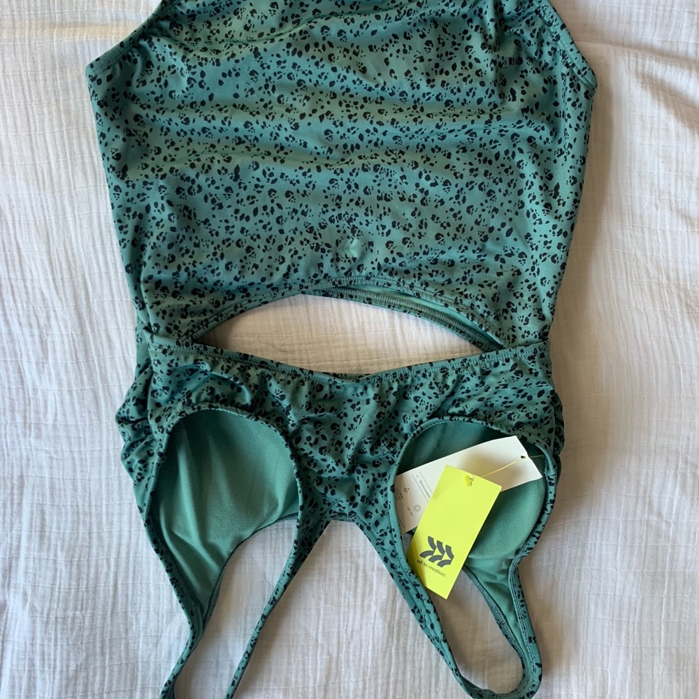 Brand new one piece